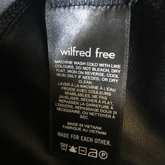 Aritzia High-waisted vegan leather legging - Picture 8 of 8